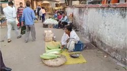 सफाई कर्मी से नगर निगम की डिप्टी मेयर बनीं चिंता देवी सब्जी बेचने को मजबूर, वजह जान हर कोई हैरान, प्रशासन में मचा हड़कंप