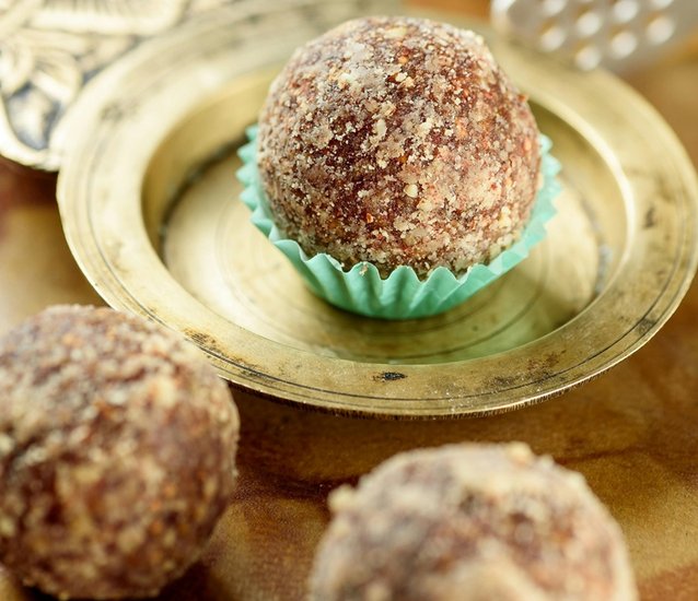 Gond ke Laddu
