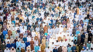 muslims, indian muslims, cow beef