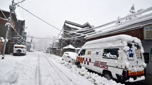 Jammu Kashmir Snow fall, Kashmir University,