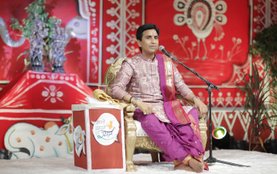 Kumar Vishwas Program Shawl Uses