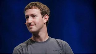 Mark Zuckerberg, Facebook CEO, Smartwatch