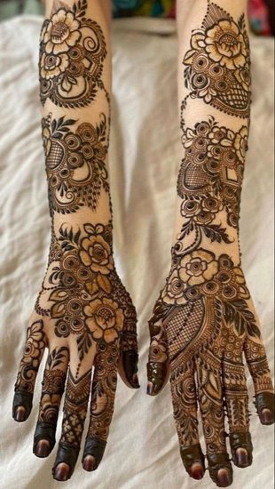 Mehndi designs 2024