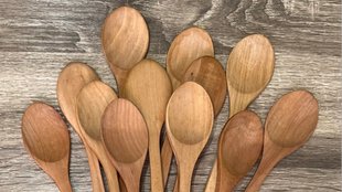 how to clean wooden spoons