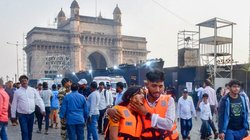 Mumbai Boat Accident: मुंबई में गेटवे ऑफ इंडिया के पास समुद्र में पलटी नाव, हादसे में तीन नौसैनिक समेत 13 की मौत