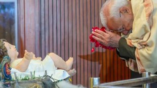 Narendra Modi Christmas outreach, JP Nadda church visit Christmas, BJP Christian community outreach,