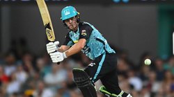 IND vs AUS: ऑस्ट्रेलिया टेस्ट टीम से बाहर किए गए ओपनर ने BBL में मचाया तूफान; 2 छक्के 10 चौकों से बनाए इतने रन, टीम को जिताया