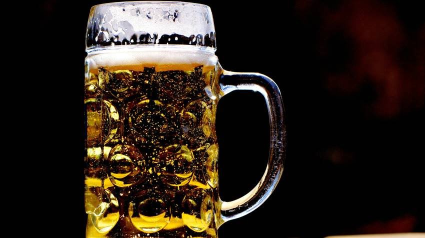 Which 10 countries People drink the most beer