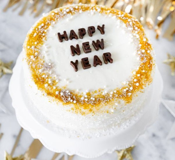 Personalized New Year Cake