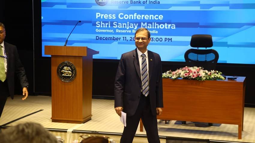 Sanjay Malhotra degree