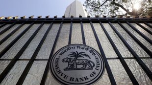 bank holiday manmohan singh, Banks manmohan singh death