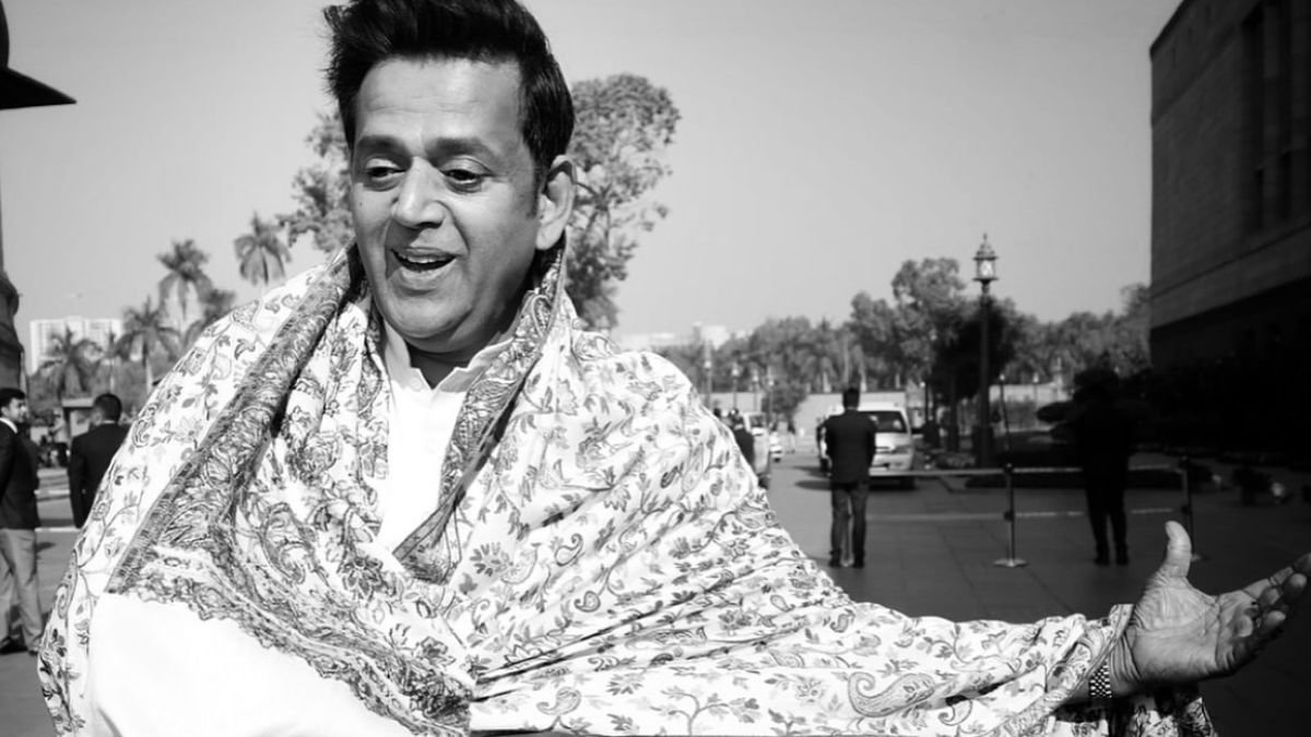 Ravi Kishan, Ravi Kishan Abuses more than 450 times, Ravi Kishan Abuses in a movie