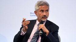 ‘रूस नहीं देता सस्ता तेल, आप दोगे अच्छी डील?’ ‘पक्के दोस्त’ से क्रूड ऑयल लेने को लेकर मचे बवाल पर एस जयशंकर का करारा जवाब