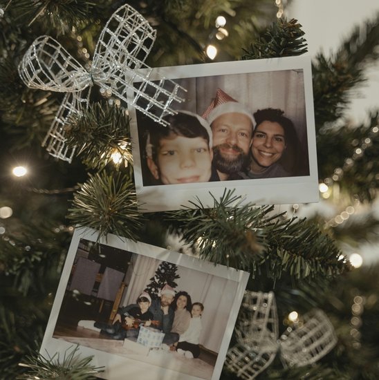Small Decorations and Photos