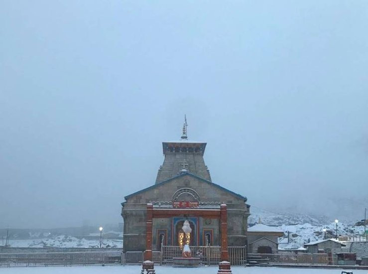 Fresh Snow In Uttarakhand