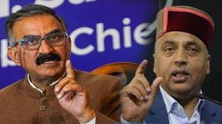 Himachal Pradesh: समोसे व जंगली मुर्गे में उलझी राजनीति, जनता के मुद्दे हवा हवाई, सुक्खू सरकार को घेरने में लगा विपक्ष