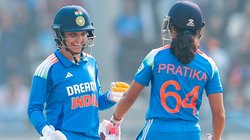 स्मृति मंधाना ने 10 दिन में ठोका 5वां पचासा, हरलीन देओल का पहला अंतरराष्ट्रीय शतक; भारत ने दूसरी बार पार किया 350 रन का आंकड़ा