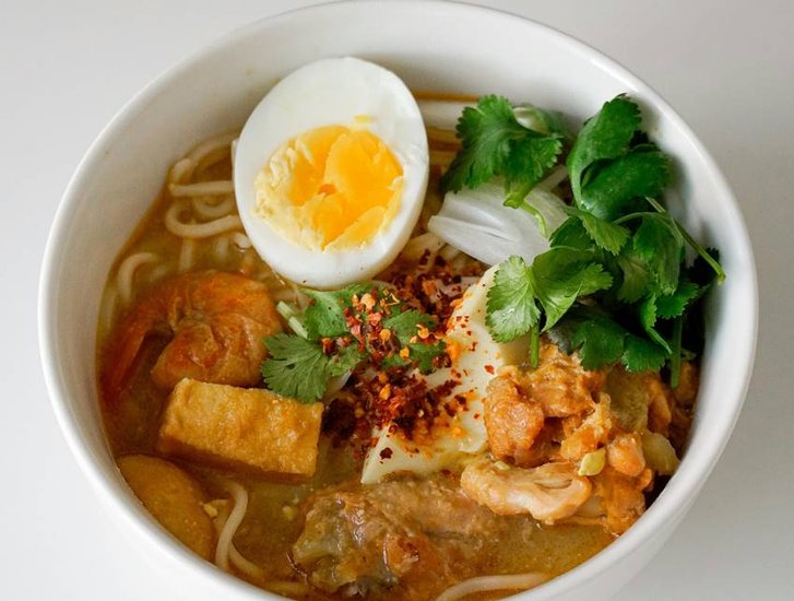 Pakistan Famous Foods