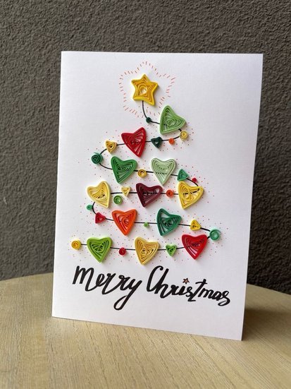 Traditional Christmas Card Themes