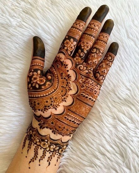 Traditional Mehndi Design