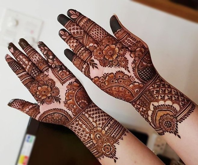 Trending bridal mehndi designs