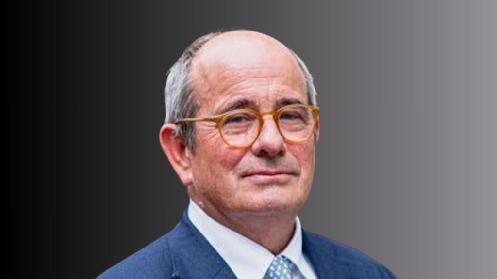 UK UNIVERSITY, HYDERABAD AFFAIR UK UNIVERSITY, HYDERABAD AFFAIR