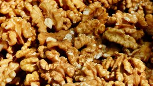 Walnuts for better metabolism