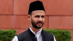 ‘हमारी सरकार आई तो देख लेंगे’, संभल सांसद बर्क के खिलाफ बिजली चोरी केस में FIR दर्ज, पिता ने अधिकारियों को धमकाया