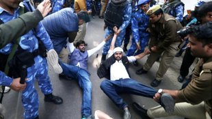congress protest| UP police| congress
