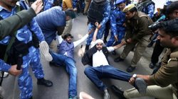 ‘उसके शरीर पर चोट का कोई निशान नहीं था…’, जानें लखनऊ में कांग्रेस कार्यकर्ता की मौत पर क्या बोली यूपी पुलिस