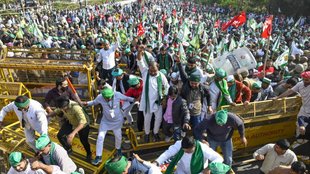delhi | noida | kisan protest |