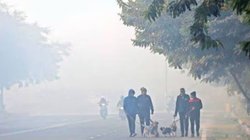 दिल्ली-NCR में बारिश के बाद बढ़ी ठंड, एयर क्वालिटी अभी भी ‘खराब’