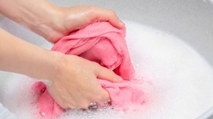 Washing woolen clothes byhand