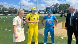 INDW vs AUSW 1st ODI: ऑस्ट्रेलिया ने भारत को 5 विकेट से हराया, जॉर्जिया वोल ने डेब्यू पर शानदार पारी खेली