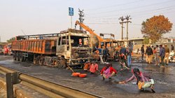Jaipur Fire News Update: ‘मुझे कोई बचा लो, कोई गाड़ी में ले चलो, किराया मैं दे दूंगा’, जयपुर टैंकर ब्लास्ट में मारे गए राधेश्याम के थे ये आखिरी शब्द
