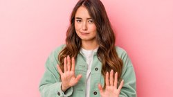 New Year Resolutions 2025 में छोड़ दें ये 3 गंदी आदत, नेगेटिव पर्सनालिटी के हैं लक्षण