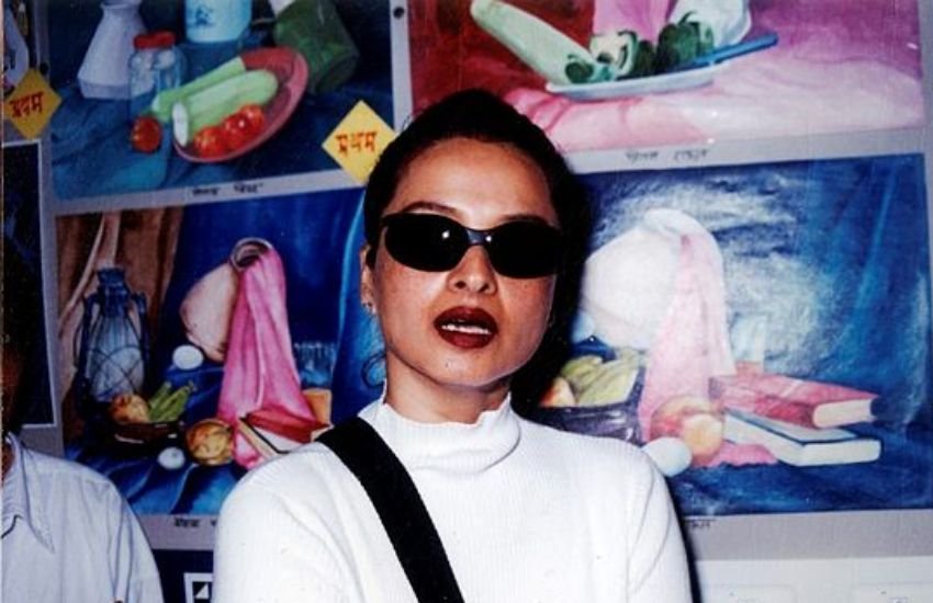 rekha old pic