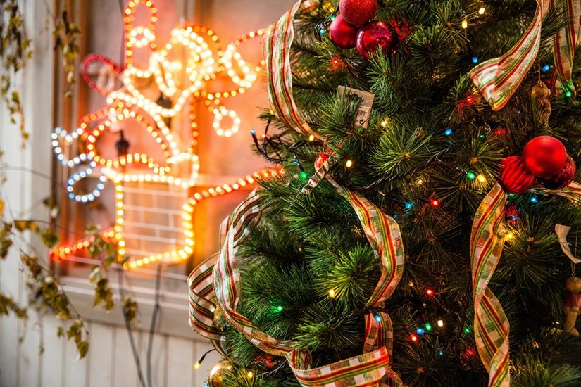use of christmas lights