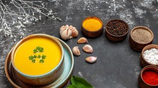 how to make ginger garlic soup