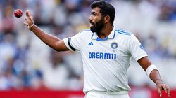 ICC Rankings: नंबर वन पर और मजबूत हुए जसप्रीत बुमराह, 38 साल के इस गेंदबाज की भी हुई टॉप-10 में एंट्री