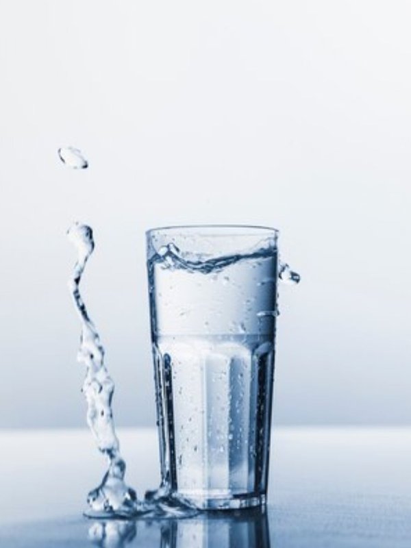 weight loss, weight loss tips, cold or hot which water for weight loss, water for weight loss in hindi