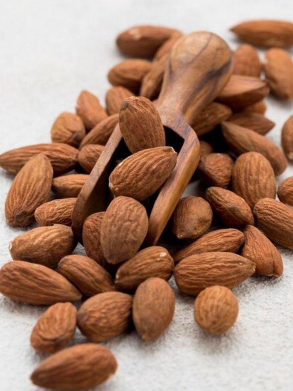 badam for hairfall, badam for teeth, Almond peels for health, Almond peels benefits