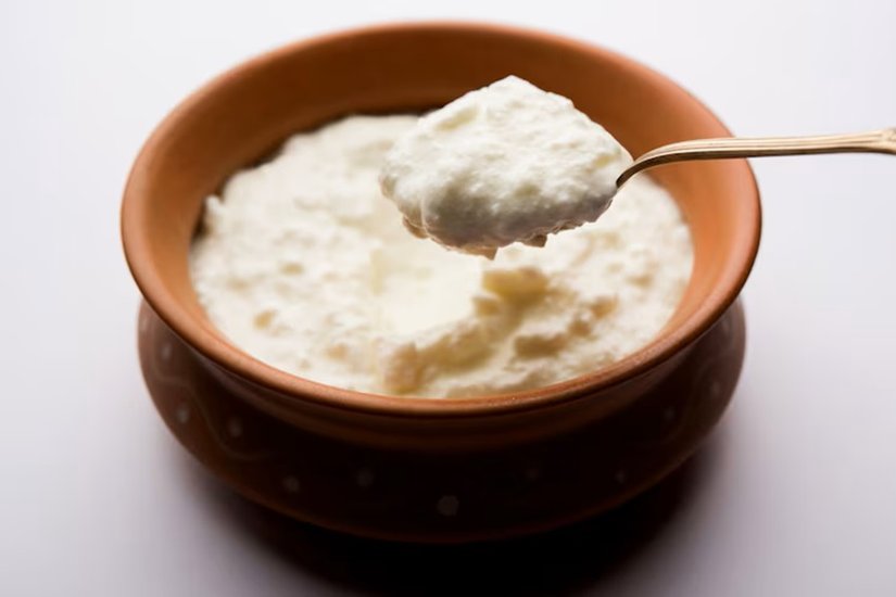 Aloe Vera and Yogurt Face Mask