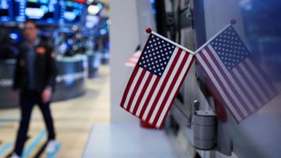 DeepSeek Effect, Nvidia Shares down, America Stock Market Down