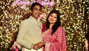 How did Kumar Vishwas meet his wife