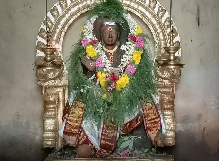 Human Faced Ganesh Idol