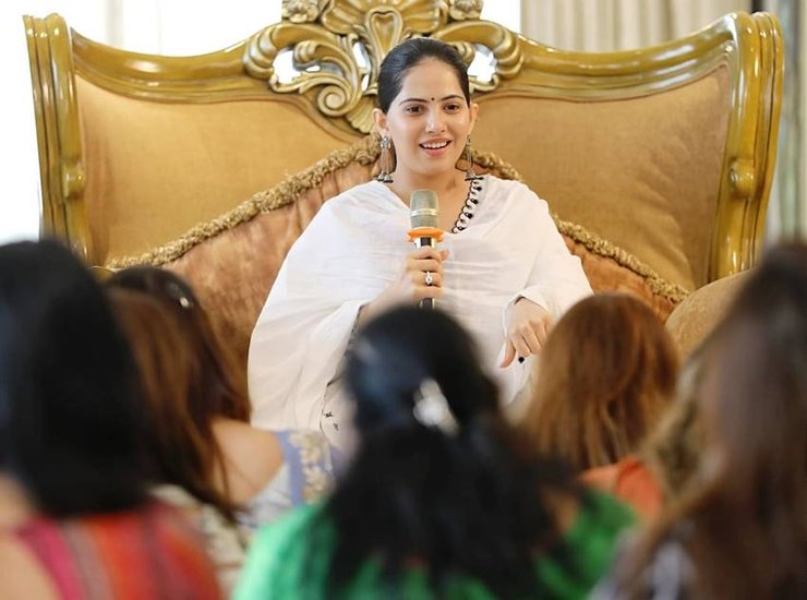 Jaya Kishori Video
