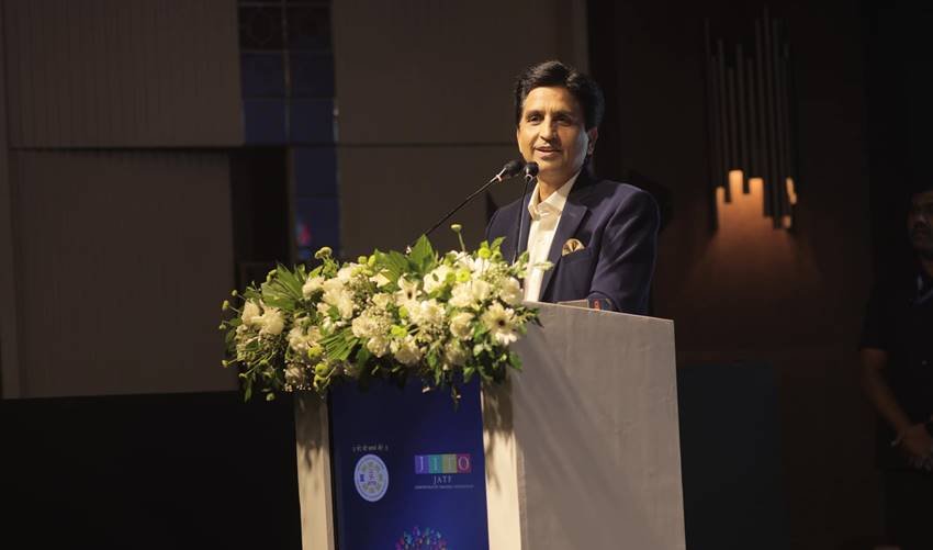 Kumar Vishwas Life Story