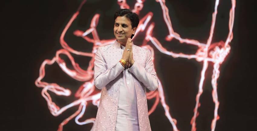 Kumar Vishwas Poems