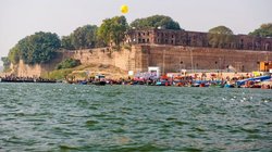 Prayagraj Maha Kumbh 2025: महाकुंभ मेले के दौरान प्रयागराज में कैसा रहेगा मौसम? हर 15 मिनट में मिलेगी जानकारी, IMD ने की यह खास व्यवस्था